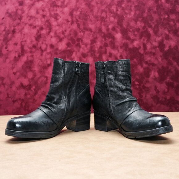 Miz Mooz Women Scarlett Black Leather Heel Zip Ankle Boots sz 7.5US EUR38 - Picture 3 of 8